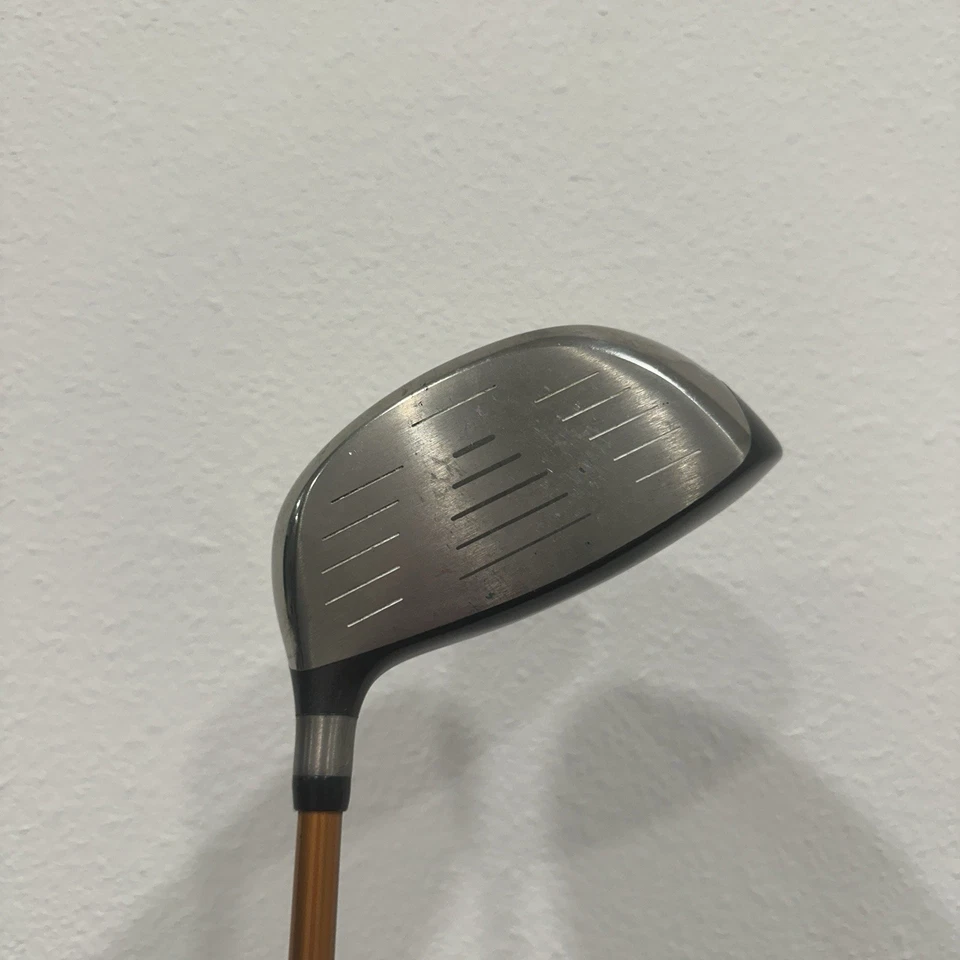Cleveland Driver HiBore Titanium Golf Club RH Aldilla NVS 65 R 350 9.5 Loft - Image 2 of 4