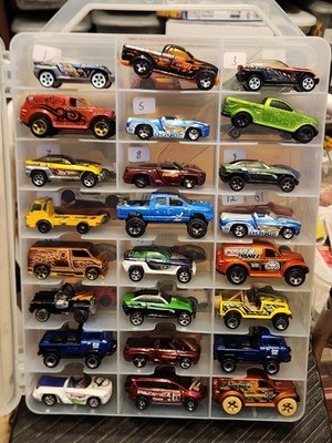 hot wheels/matchbox MOPAR (case #67) JEEP wrangler cherokee dodge trucks caravan