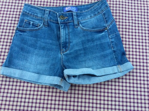 BUTT I love you wax jean denim shorts size Medium