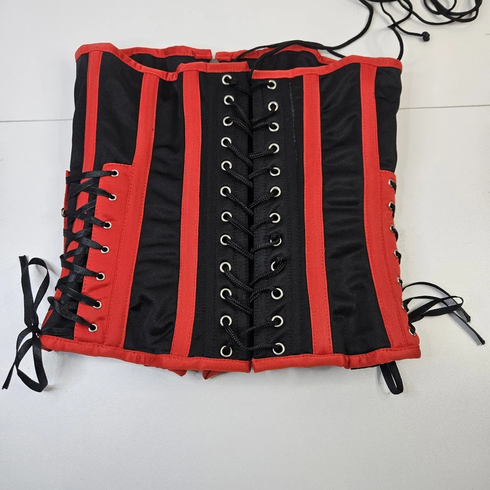 Corsé Gótico Hot Topic Hebilla Con Cordones Íntimo Rojo Negro Corsé Medium Juegos con disfraces Foto 3 de 4