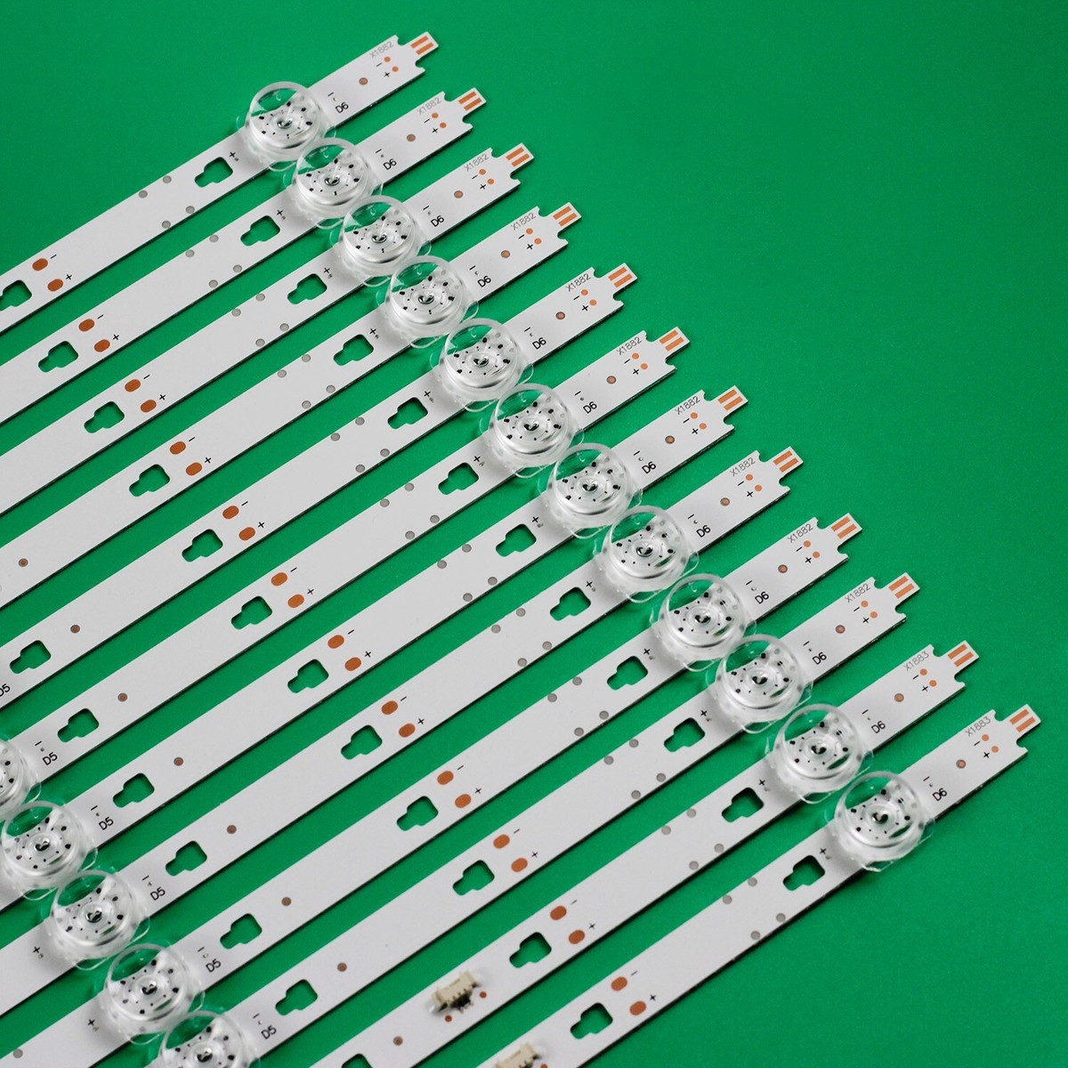 Kit/12pcs LED Backlight Strips For WESTINGHOUSE WR70UT4210