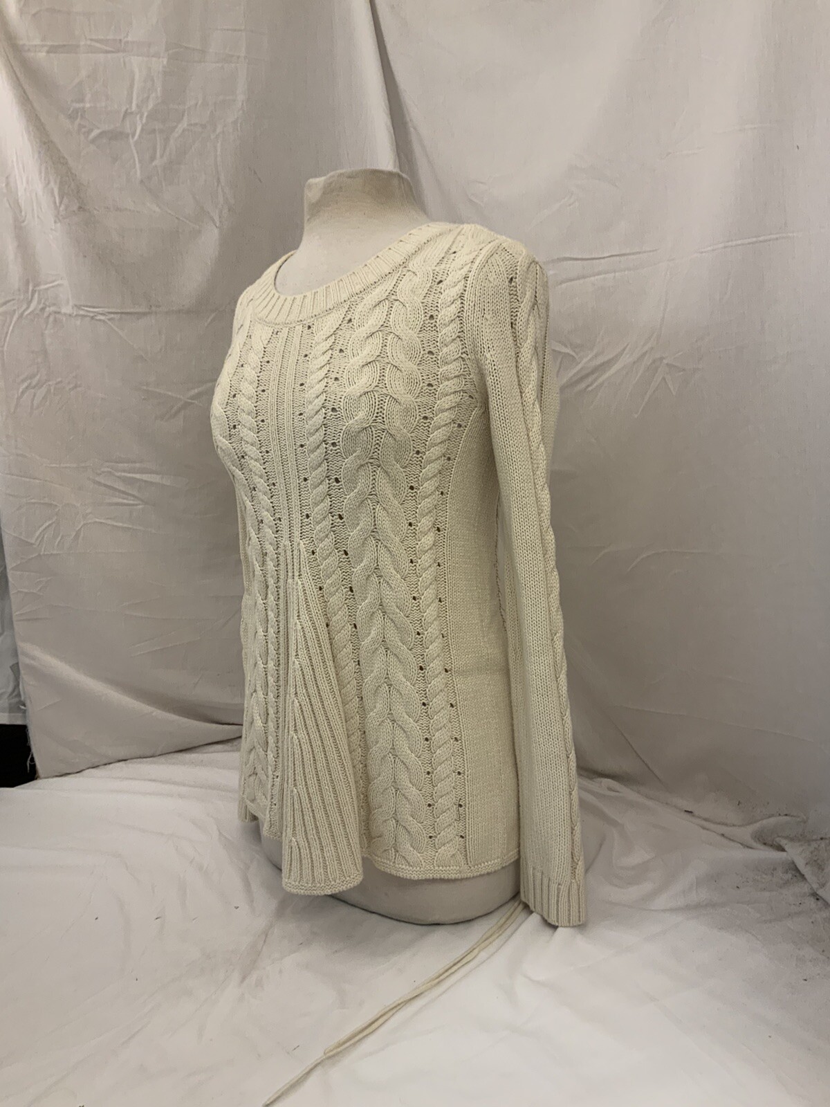 Cabi Sweater XS Beige Cotton Acrylic Poly Cable Knit Crew Lined LNWOT YGI T1-506