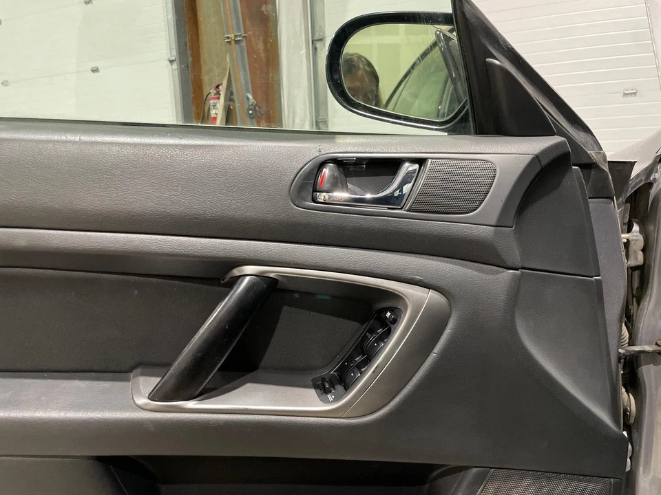 2008 Subaru Legacy Driver LH Left Black-BLC Front Door Trim Panel Foto 3 de 4