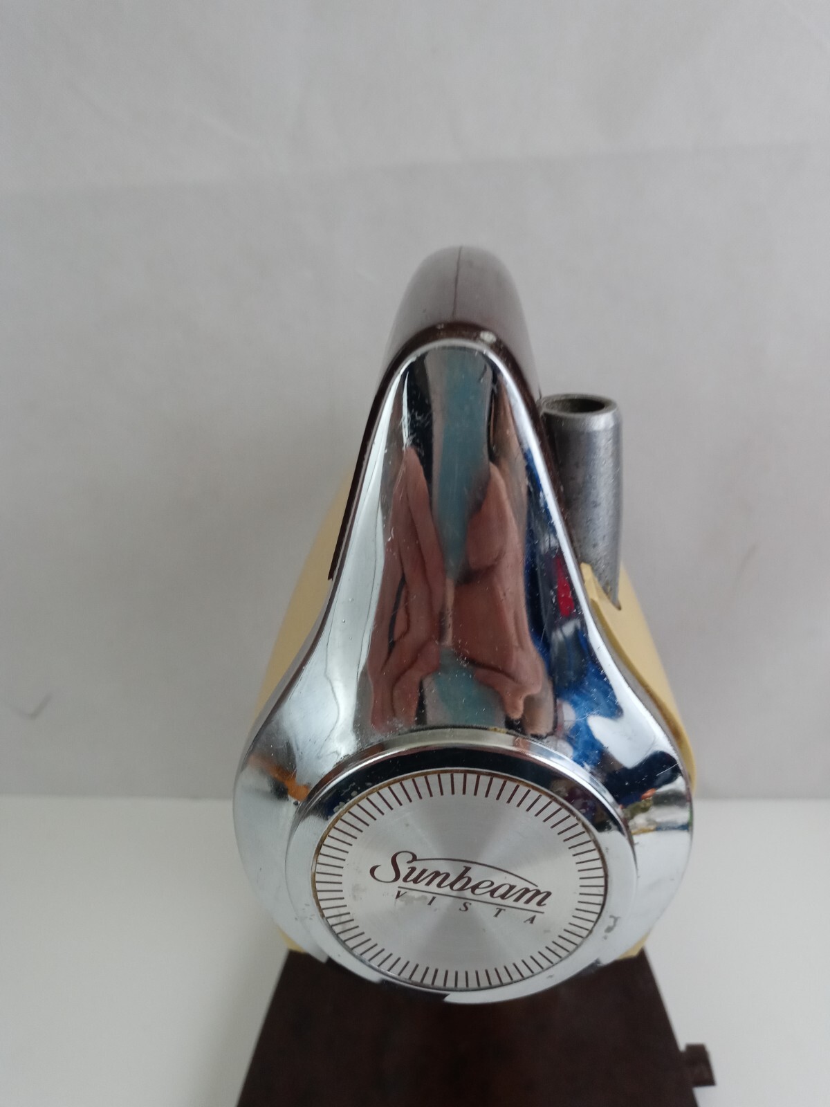 Vintage Sunbeam VISTA Mixmaster 12 Speed Mixer In Harvest Gold Works