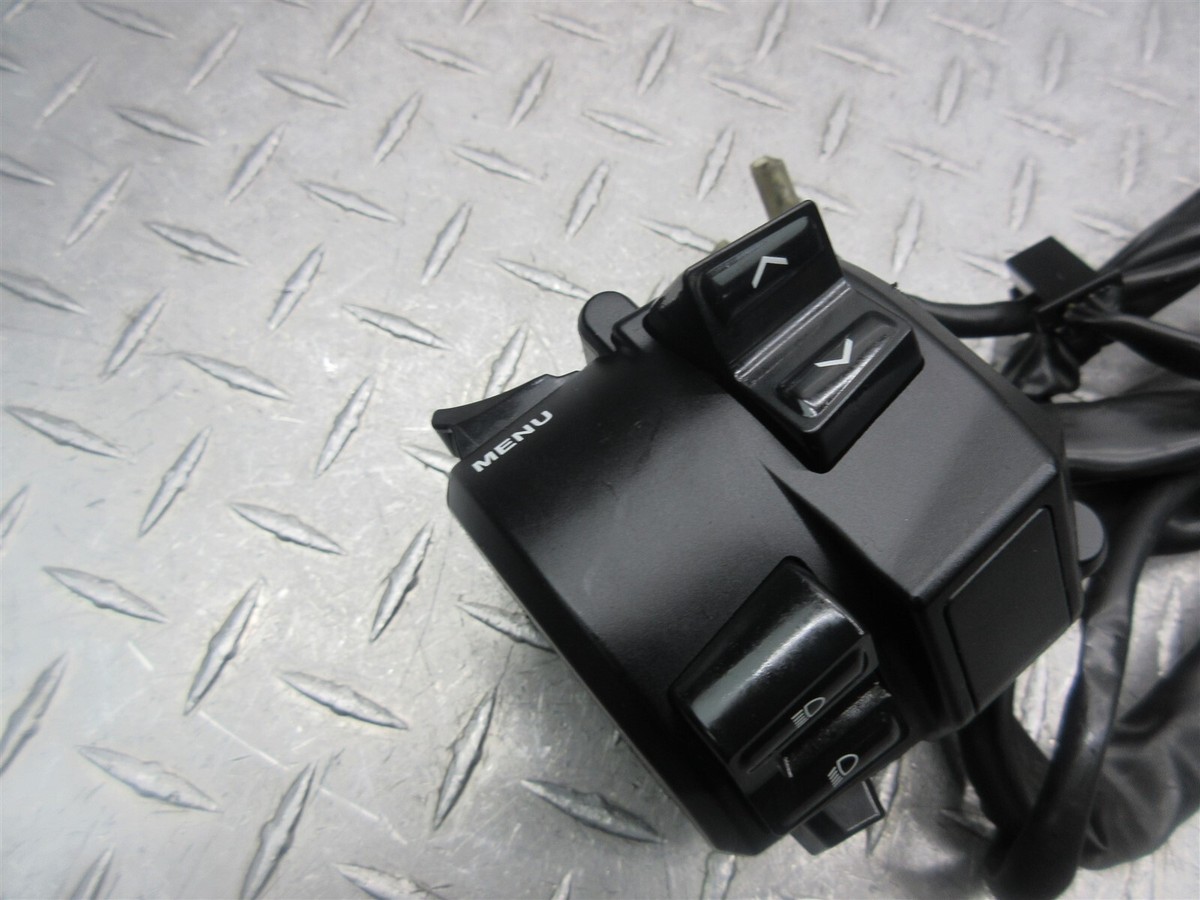 116688さん専用 Yamaha OEM Part 2pp-83969-00-00 Switch Handle 5 for sale