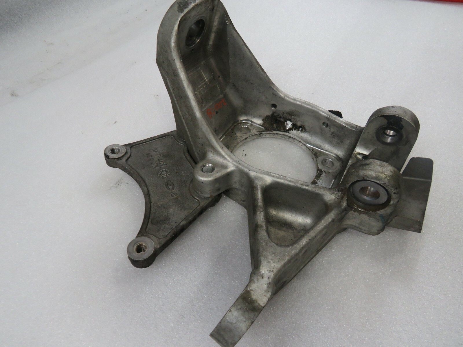 McLaren 570S, LH, Left, Rear Knuckle/Upright, Used, Bent, P/N 11B0115CP