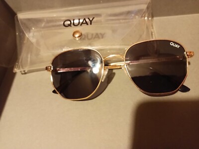 Quay Big Time Geometric Round Sunglasses Gold Frame Polarized Lightweight  126