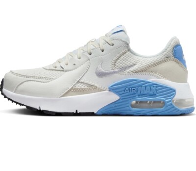 Nike Air Max~~Women s~~Size 7.5~~NEW with Original Nike Box  