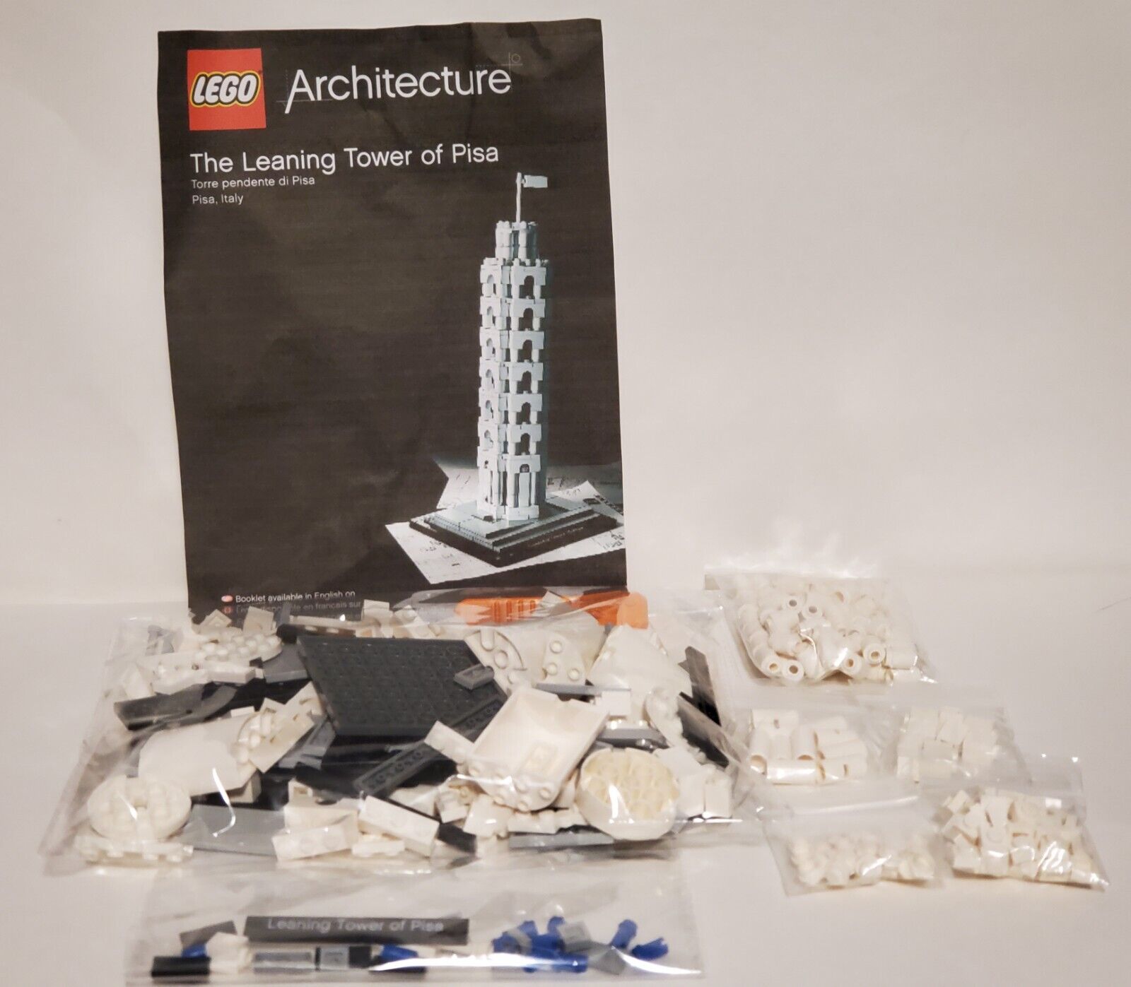 LEGO 21015 ARCHITECTURE The Leaning Tower Of Pisa  *Read Description*