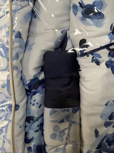 Southern Living Hartwell Floral & Framed Comforter Mini Set Queen Navy Blue New - Picture 5 of 8