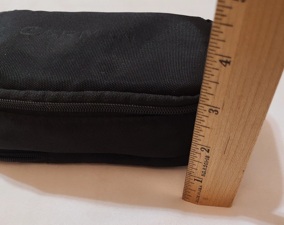 Garmin Bag  Black Portable Travel Soft Pouch 4" X 8" Small GPS Storage Case EUC  - Image 4 of 4
