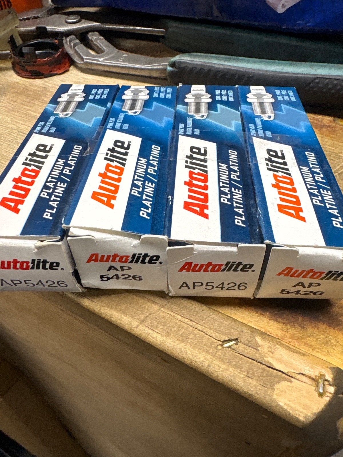 4 New Genuine Autolite Platinum AP5426 Spark Plugs Set of 4 Plugs Bujias NEW