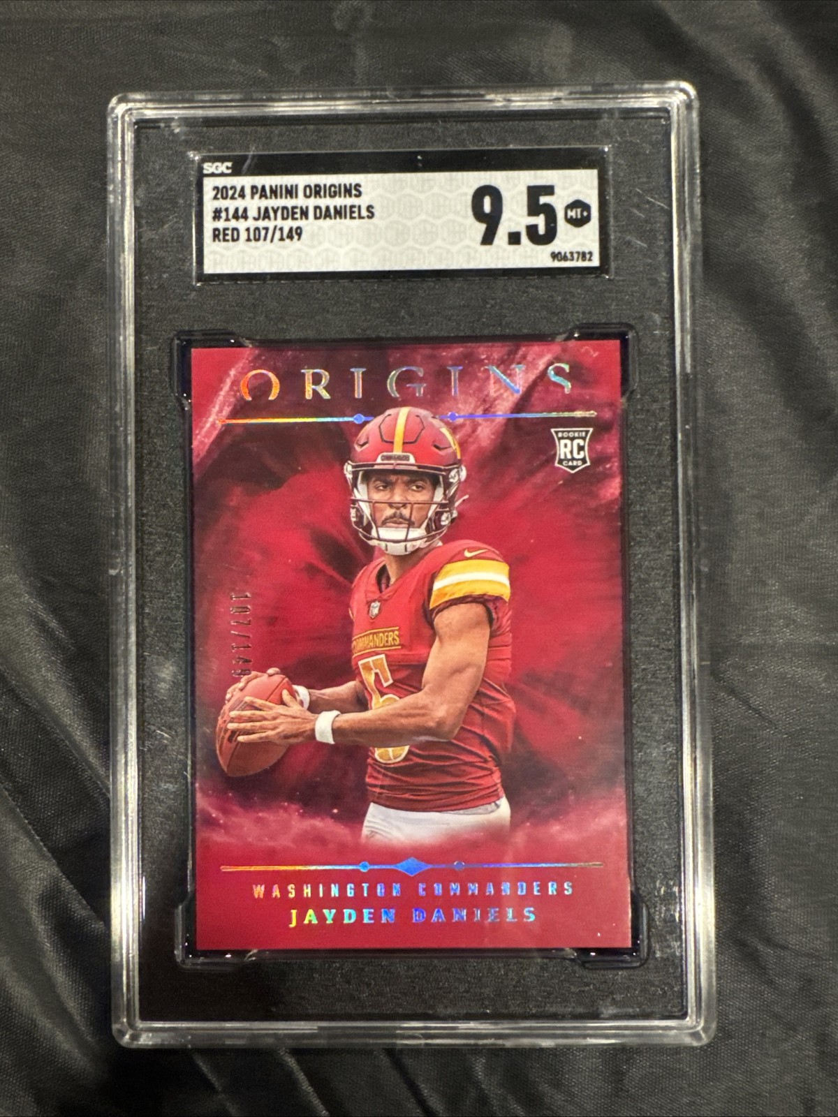 2024 Panini Origins - Rookies Jayden Daniels #144 Red /149 (RC)