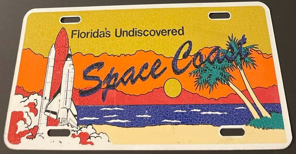 レダとスワン ଓ✧*１８世紀:☪︎✧*グランドツアー:+*ガラスシール⋆.✰ Florida's Undiscovered Space Coast Booster License Plate Space