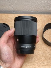 Sigma 16mm f1.4 Lens for Fujifilm X Mount With Caps Hood No Box