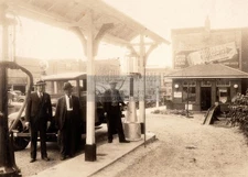 SINCLAIR GAS STATION CAR GLASS PUMPS WRIGLEYS GUM 5X7 PHOTO