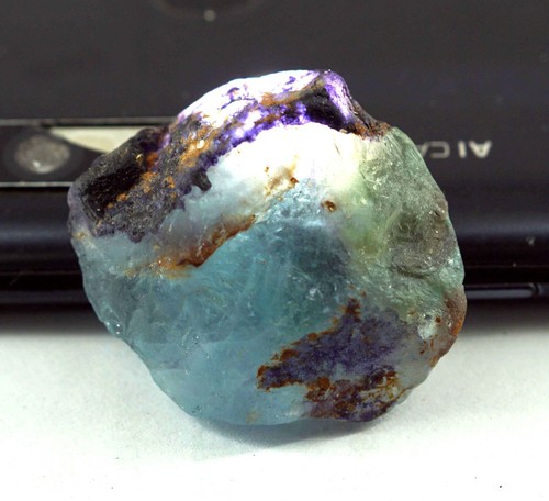 EGL Certified 80.70 Ct Natural Green Fluorite Gemstone Untreated Uncut Rough - Picture 2 of 4