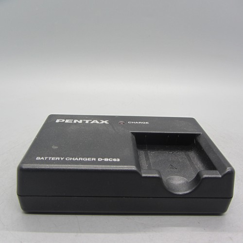 Pentax D-BC63 Charger For Pentax D-Li63 Batteries - Picture 2 of 5