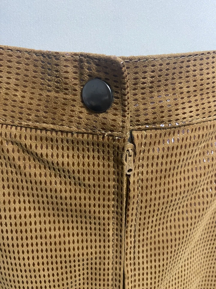 TEODEM skirt size 16 tan Genuine leather suede pattern pencil straight  - Image 4 of 4