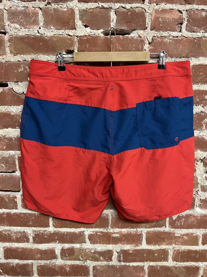 Pantalones Cortos Tavik Modern Beach Culture Para Hombre Rojo Azul Talla 38 Foto 2 de 3