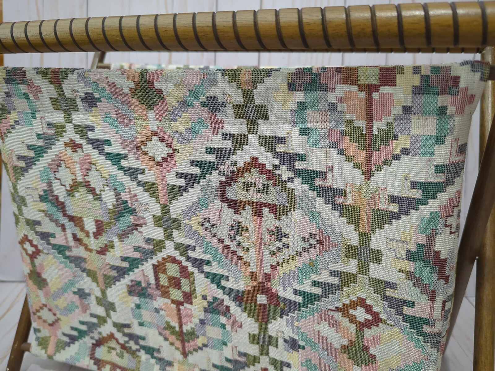 Picture 1 of 4
