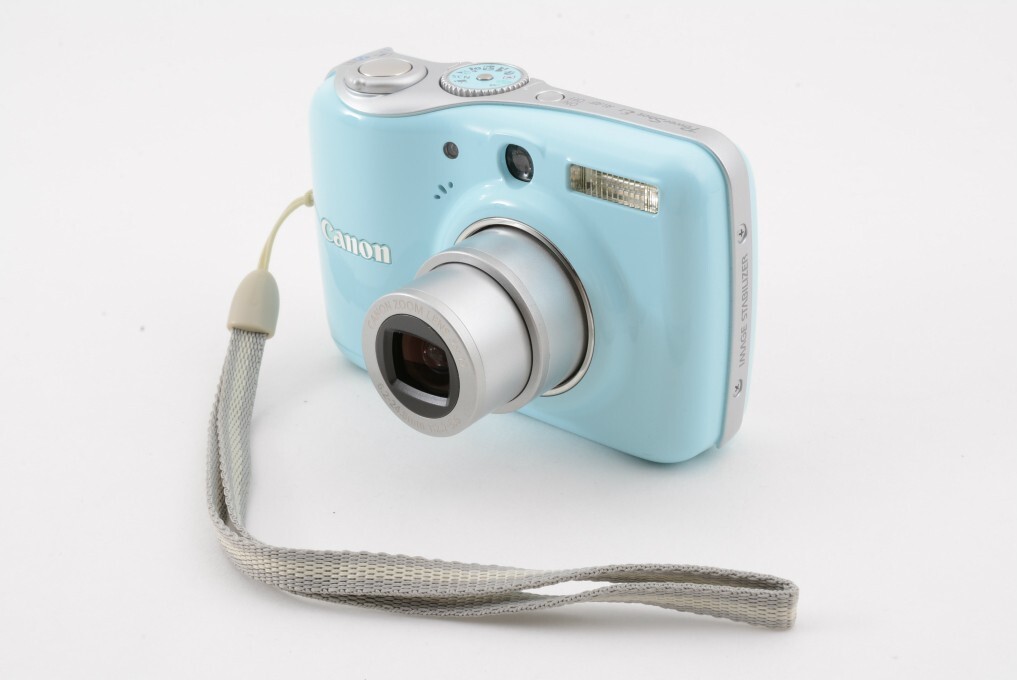 Canon pc1338　カメラ Canon Powershot A590 IS 8 MP 4X Optical Zoom Gray Digital