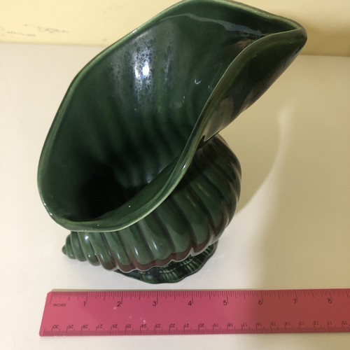 VTG West Coast Pottery Conch Shell Vase Planter Green - Picture 7 of 15