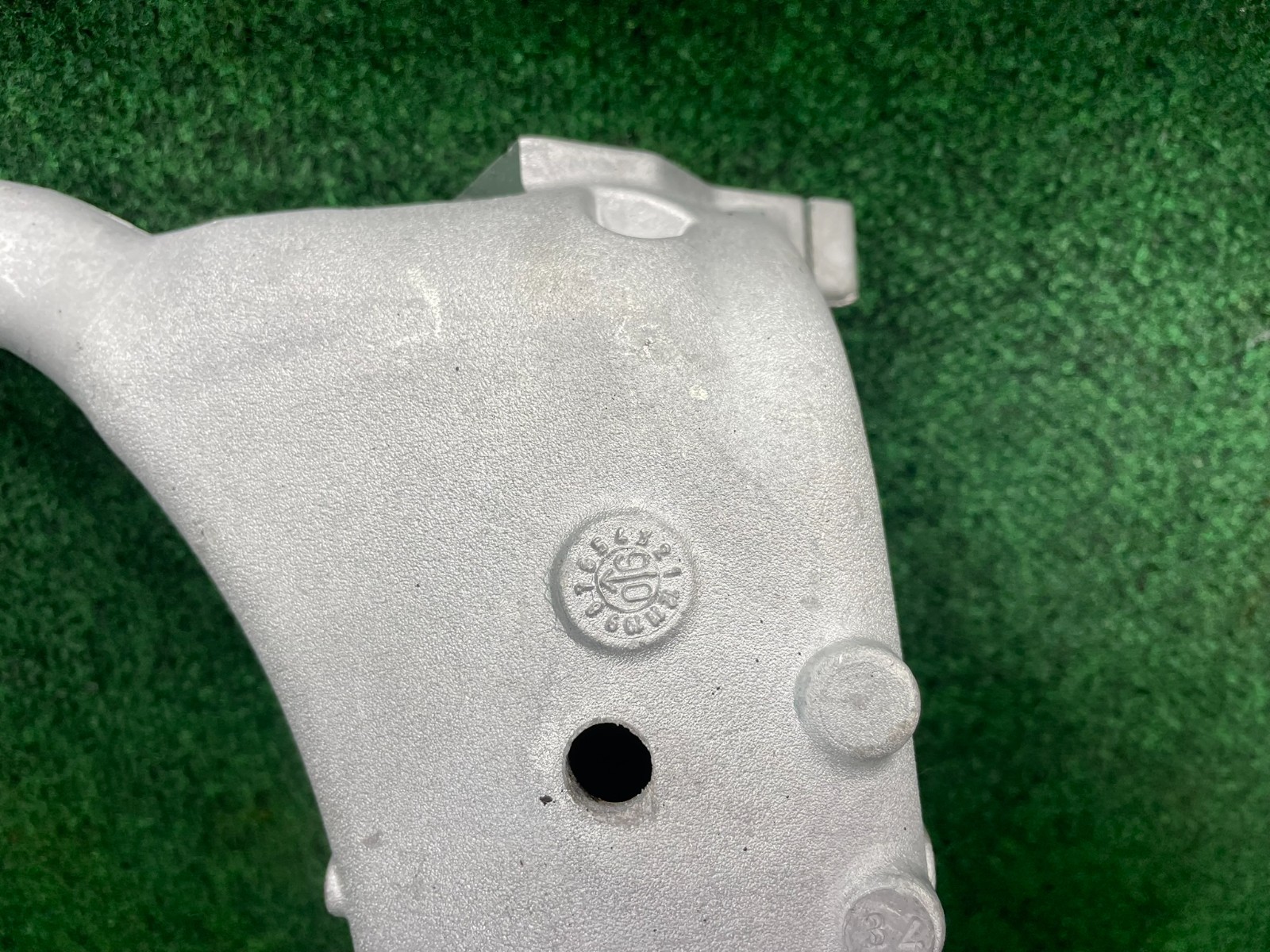 🛑 2006-2012 Bentley Continental GT GTS Front Left Side Spindle Knuckle Hub OEM