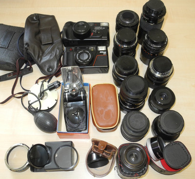Konvolut Zubehör für alte Fotoapparate für Sammler / Bastler