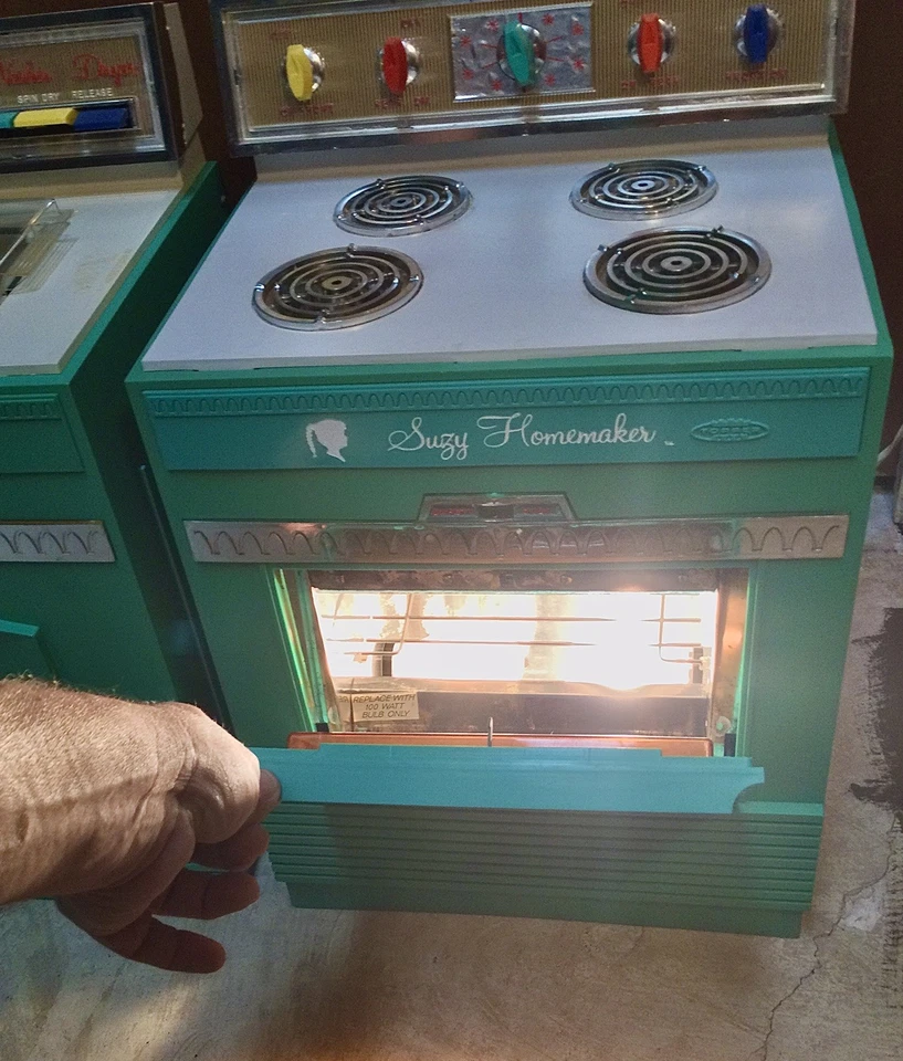 Lavadora secadora y estufa Topper Toys Suzy Homemaker 1968 vintage - funciona - ver video Foto 3 de 4