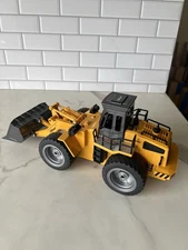 Top Race Tractor Bulldozer Front Loader TR-1136 RC Vehicle Only EUC Metal