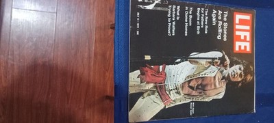 Mick Jagger Life Magazine 7/14/72 ''The Stones are Rolling Again'' VG Newsstand