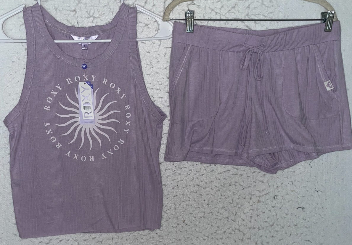 Roxy Pajama lounge Set Women's Size L M shorts Tank top lilac Ribbed 2 pc NWT