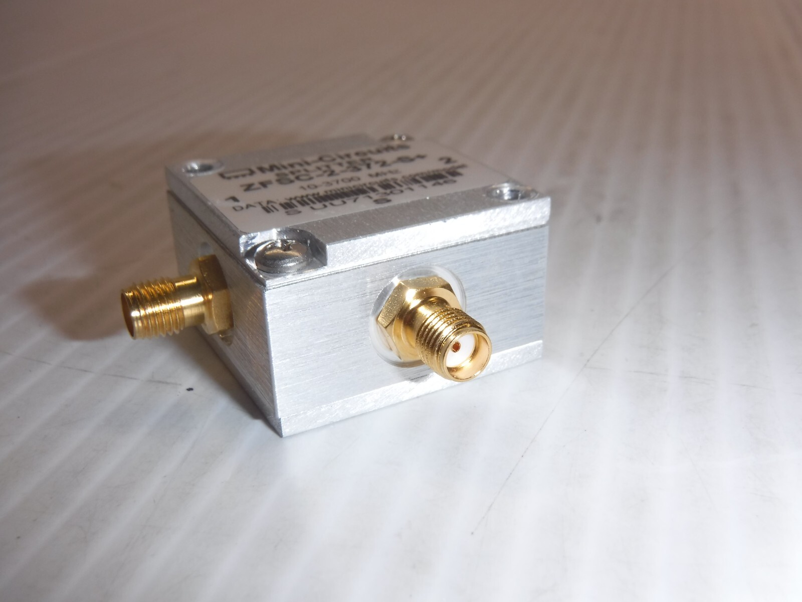 Mini-Circuits ZFSC-2-372-S+ Splitter 10-3700MHz