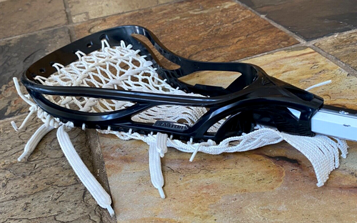 EASTON EON Lacrosse Stick-Complete, Shaft & Head-Black & White- 40.5" Total - Picture 3 of 7