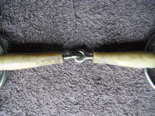 synthetic nathe dutch gag 5 3/4 " 3 ring snaffle bit vguc - Picture 2 of 3