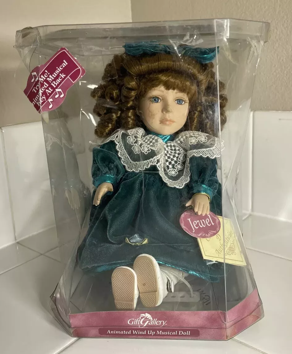 Wind up sales musical dolls