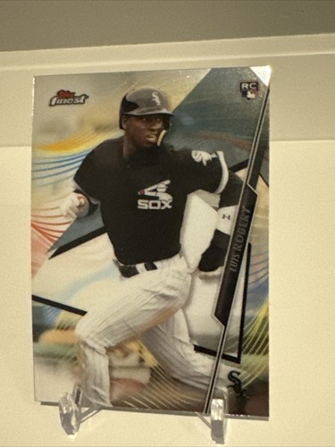 2020 Topps Finest Chrome Luis Robert RC Rookie #97 Chicago White Sox - Picture 2 of 3