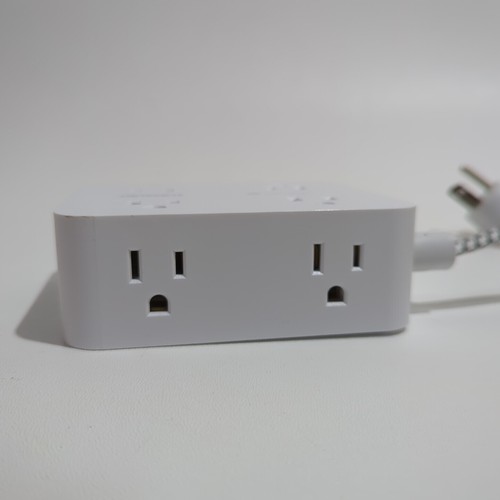 10 Ft Surge Protector Power Strip, Extension Cord with 8 AC Outlets, USB A & 110 - Picture 3 of 9