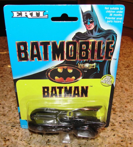 BATMAN BATMOBILE 1/64 ERTL 1989 DE COLECCIÓN DIECAST DC COMICS SIN USAR - Imagen 4 de 9