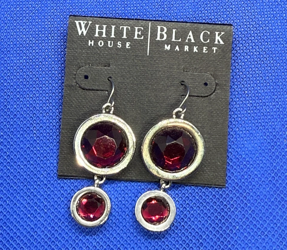 白宫黑市耳环红色紫水晶吊坠银色 — 第 2/4 张图片