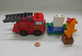 Lego Duplo Pixar Movie Cars Red the Firetruck 6132 Fire Truck 2012 Complete Set