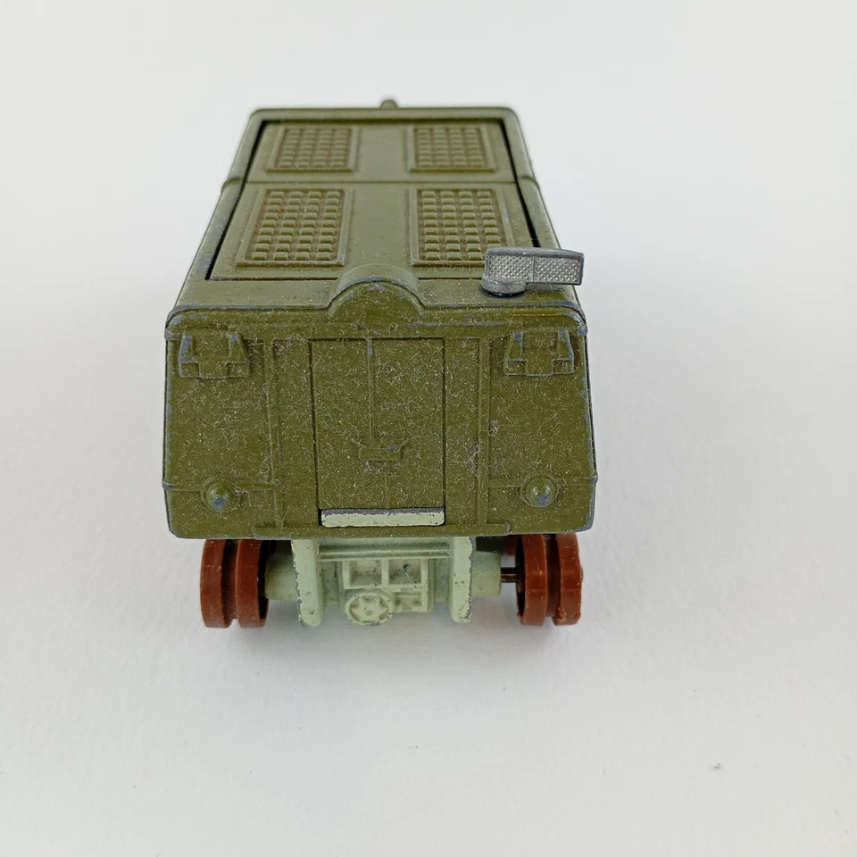 DINKY 353 UFO S.H.A.D.O. 2 MÓVILES Foto 4 de 4