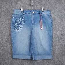NEW Gloria Vanderbilt Jordyn Bermuda Shorts Womens 14 Floral Flower Jean Denim
