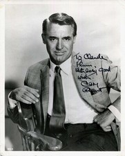 ACTOR Cary Grant AUTHENTIC autograph, signed vintage photo