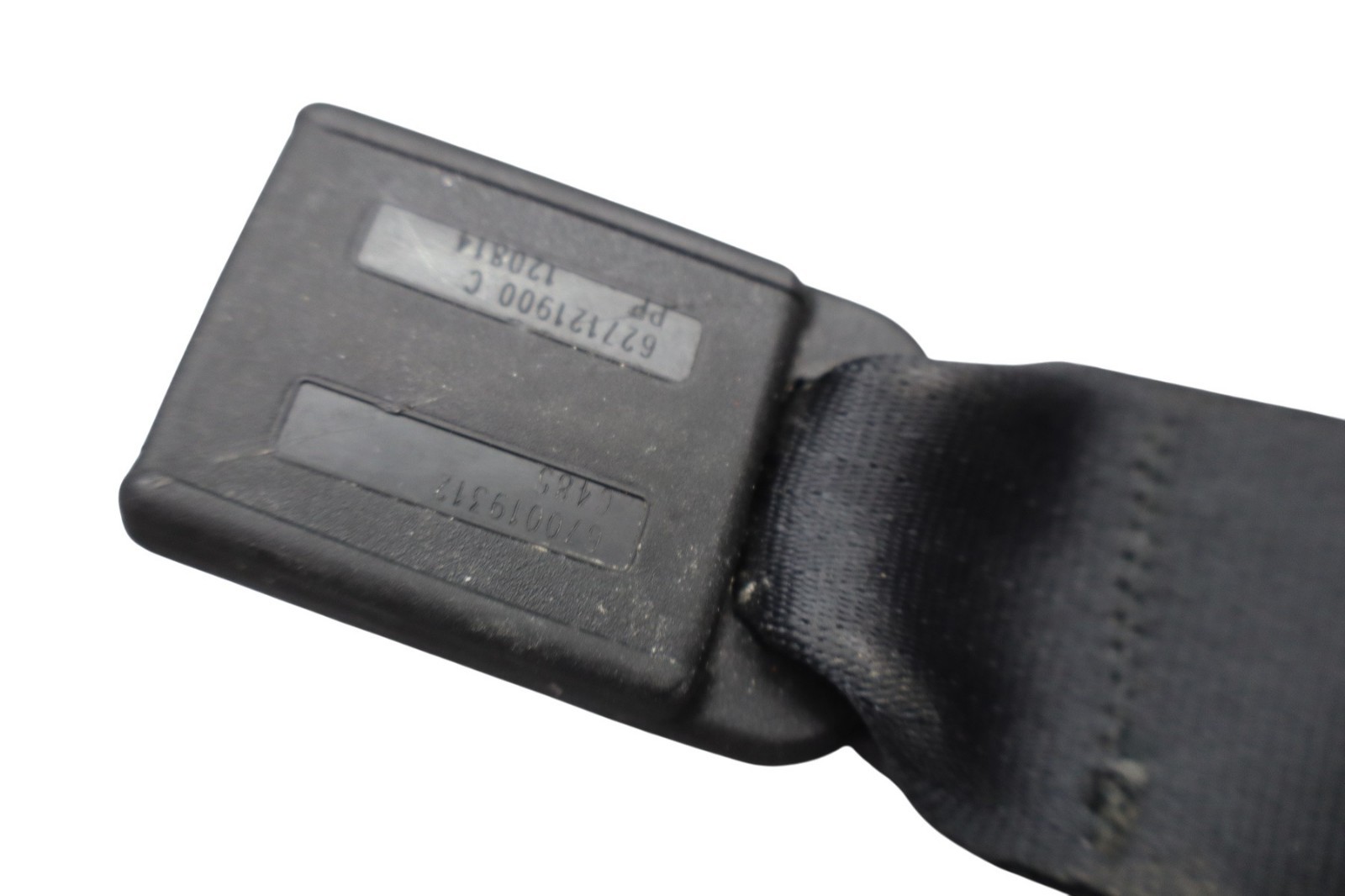 14-21 Maserati Ghibli Rear Center Side Seat Belt Buckle Black 6700125140 Oem