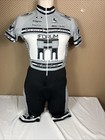 Foto 1 di 11