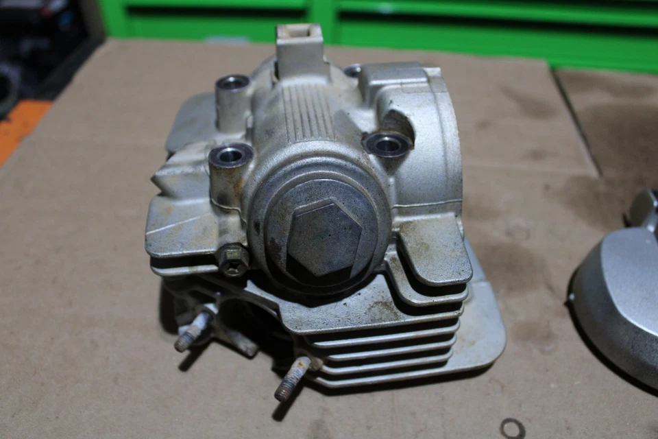 2008 YAMAHA TTR125E MOTOR MOTOR CABEÇA DE CILINDRO CONJUNTO CAM E VÁLVULAS - Imagem 3 de 4