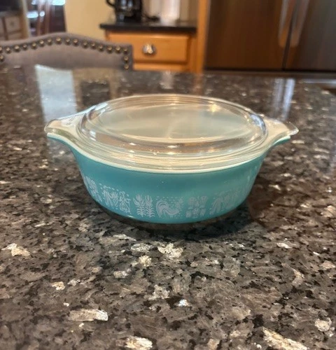 PYREX Amish Butterprint Turquoise #471 1 Pt Casserole Dish with Lid VINTAGE