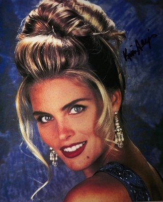 Kim Alexis - Autogramm original - Großfoto 20x25 cm